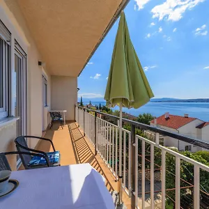  Apartman Meri 2nd Floor